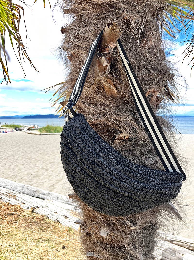 Across the Waves Sling Bag - Black